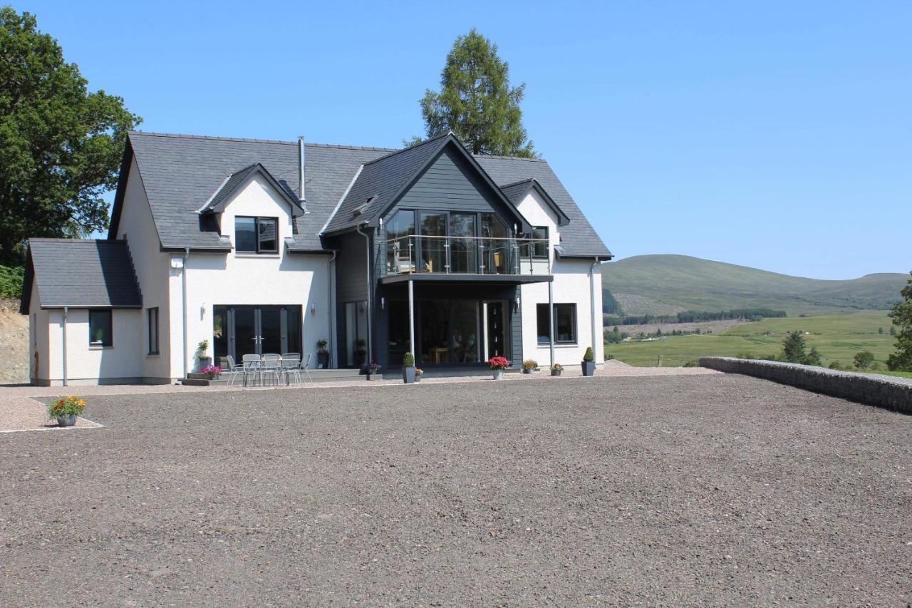 Stag Lodge 스핀브리지 외부 사진
